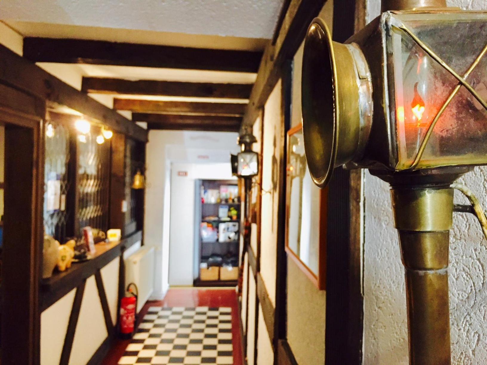 Hotel Weingut Schuetzen Senheim Ngoại thất bức ảnh